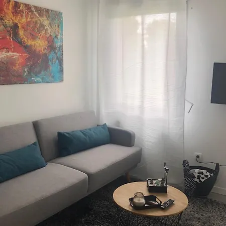 T2 Avec Parking Apartment